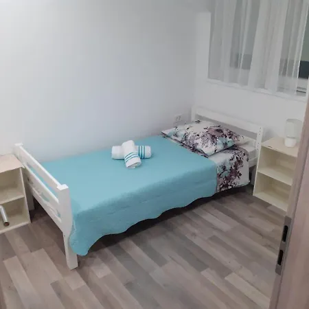 Dream Gostinjska kuća 2*